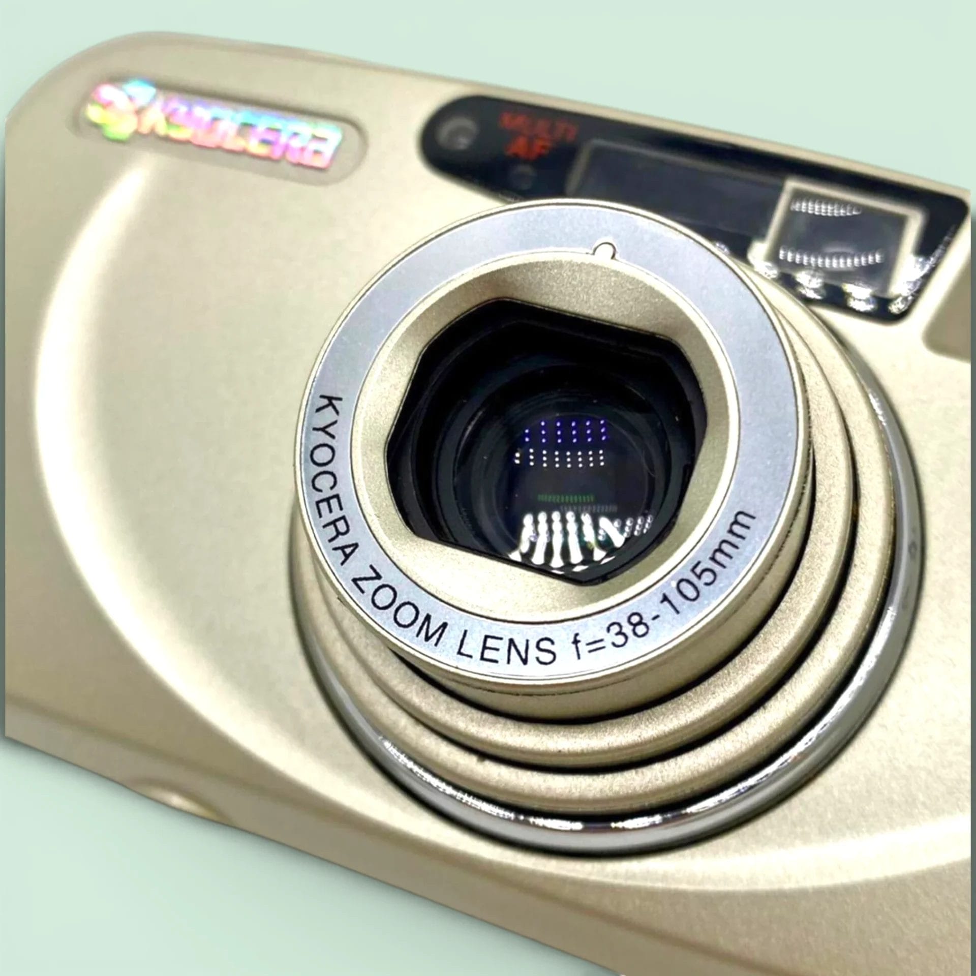 Yashica Zoomate 105se - Analogue Revival