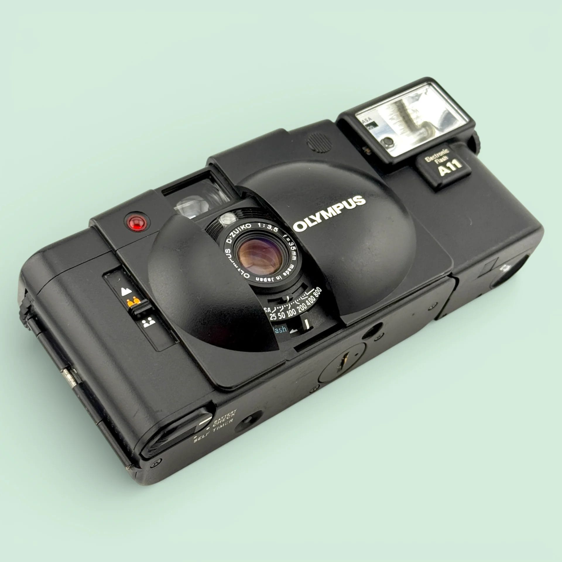 【OLYMPUS 】XA2コンパクトフィルム Olympus XA2 - Analogue Revival