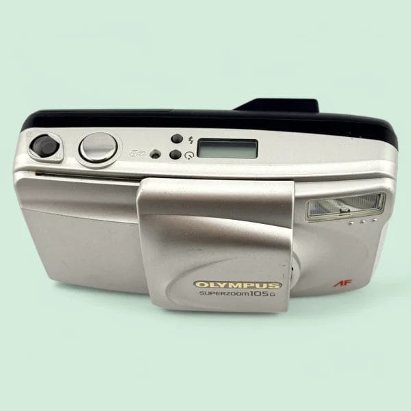 Olympus Superzoom 105G - Analogue Revival