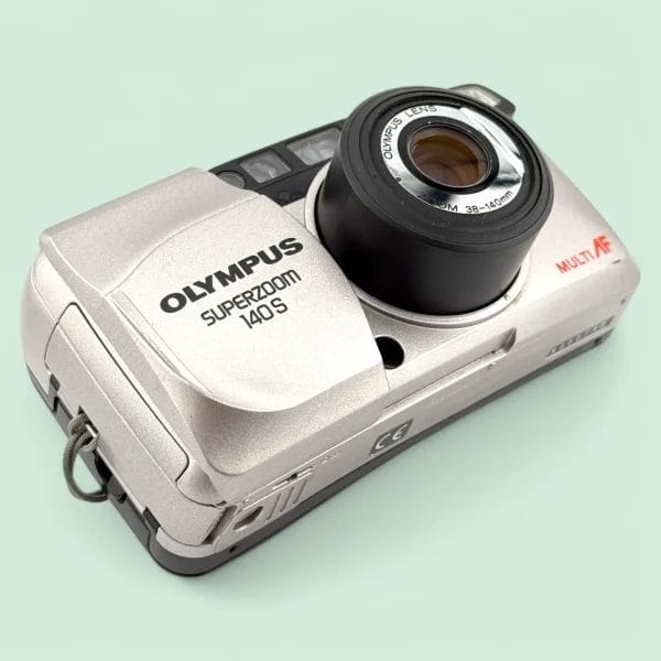 Olympus Superzoom 140s - Analogue Revival