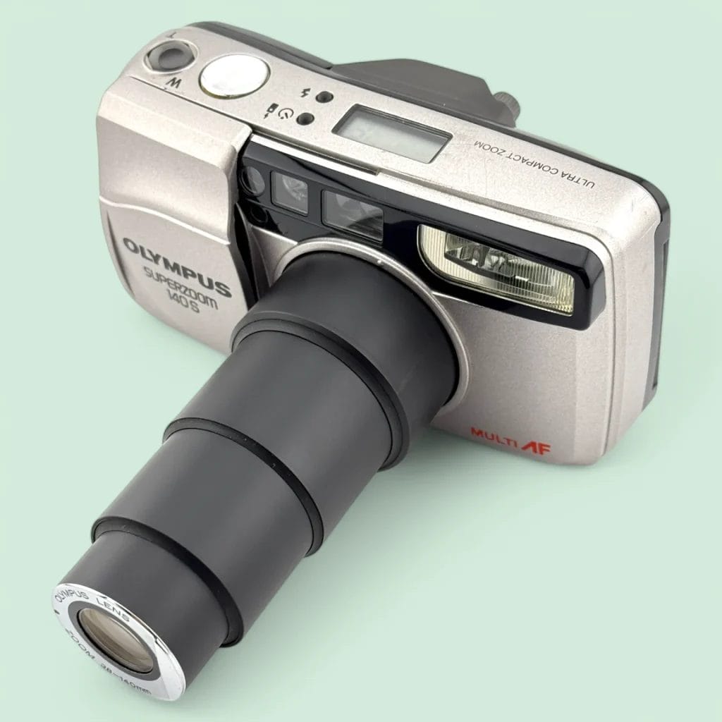 Olympus Superzoom 140s - Analogue Revival
