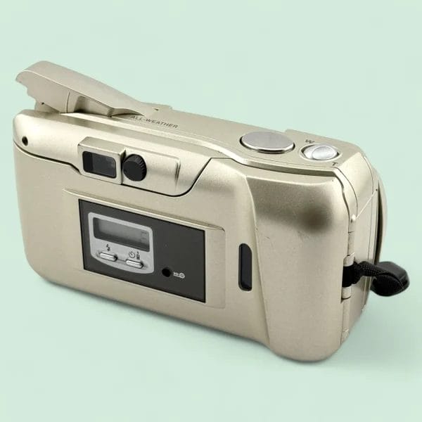 Olympus Mju ii Zoom 115 - Analogue Revival