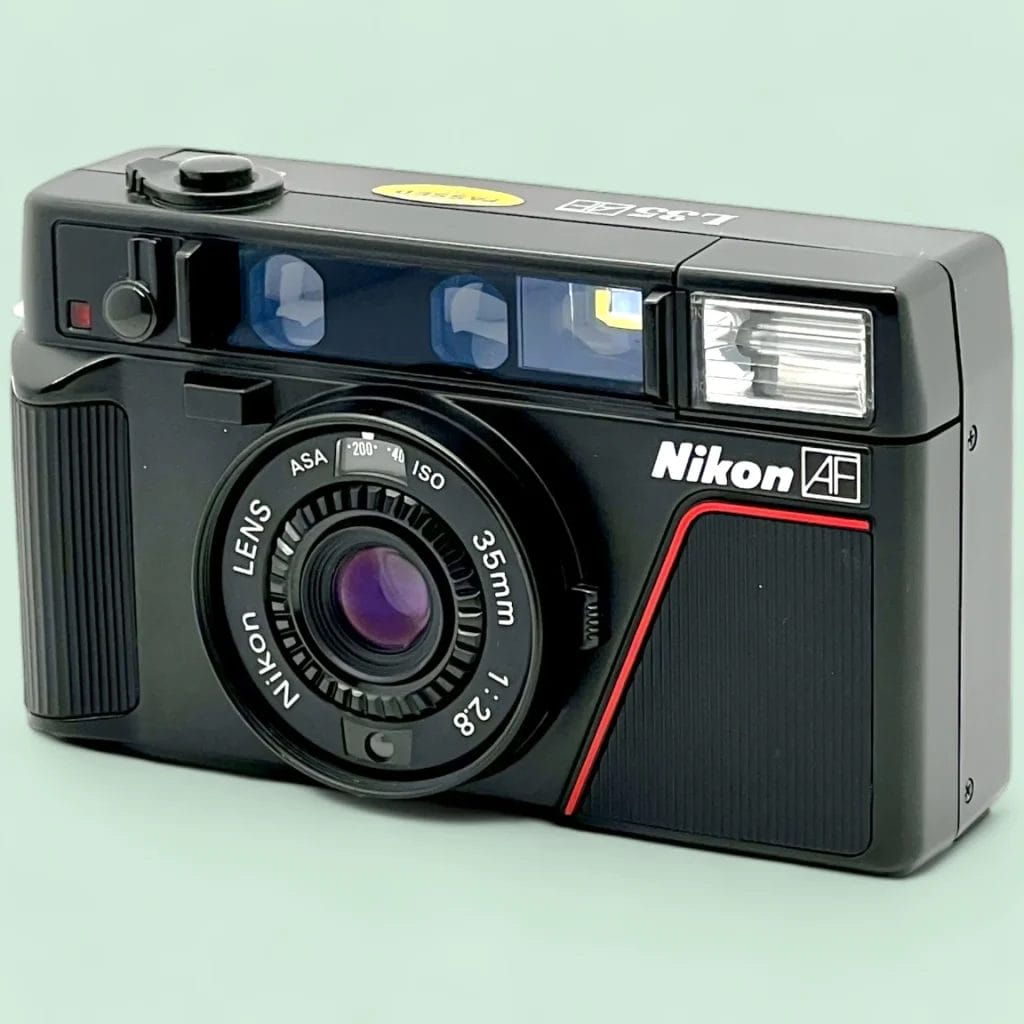 NIKON　L35AF Nikon L35AF – Pikaichi - Photo Thinking - Camera Review