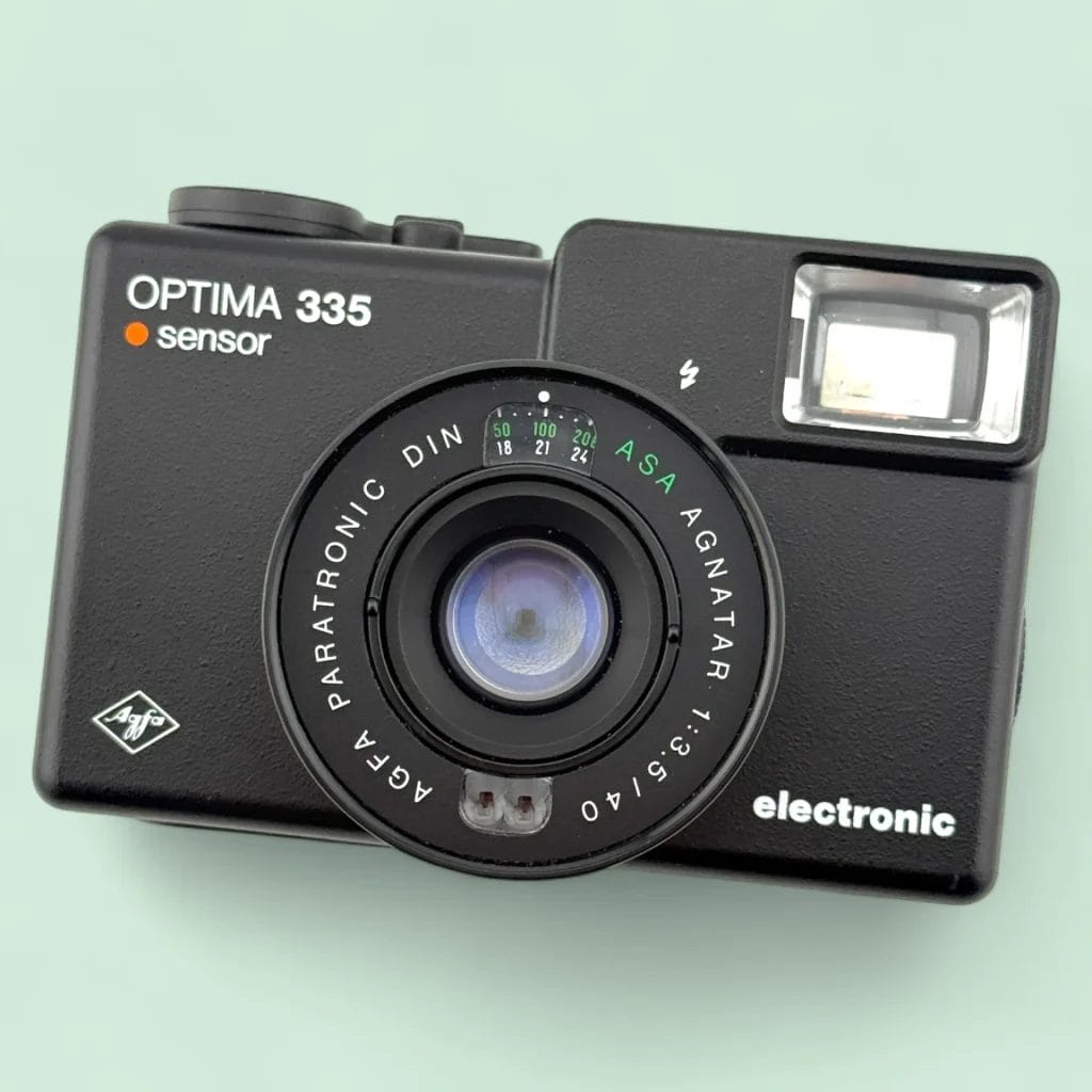 フィルムカメラ AGFA OPTIMA 335 / AGNATAR 40mm f3.5 AGFA Optima Sensor 335 - Analogue Revival
