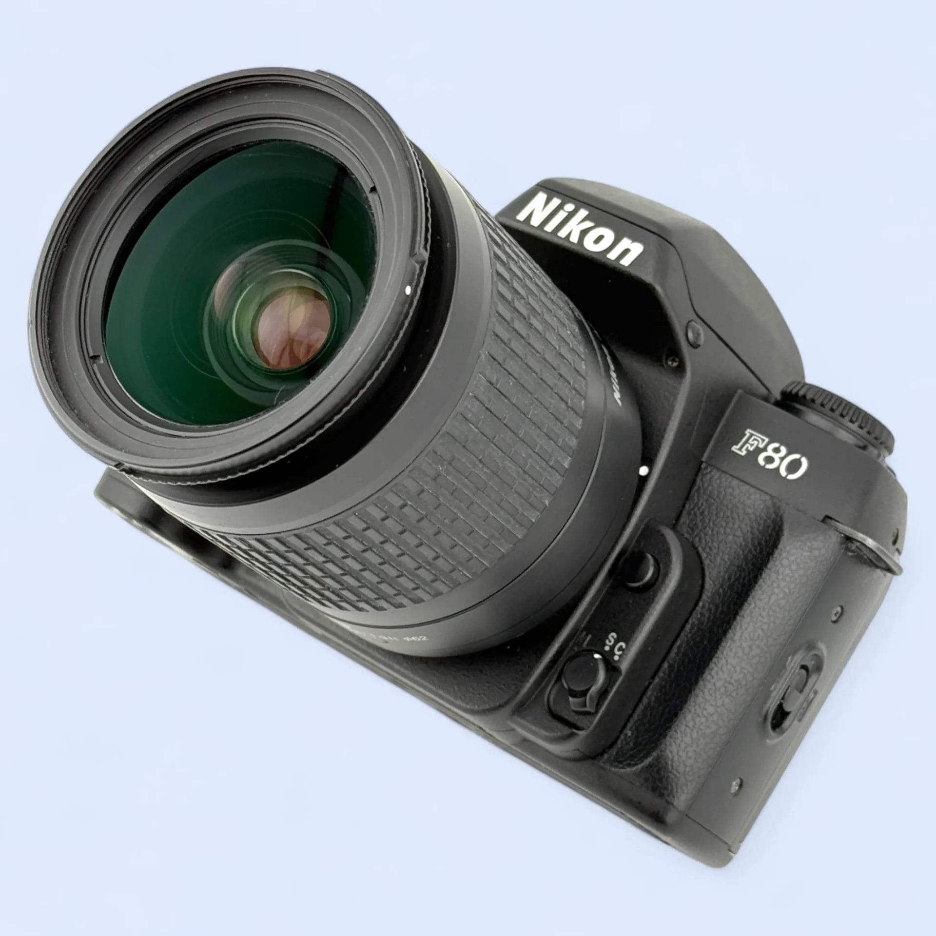 Nikon F80D MB-16付き Nikon F80D MB-16付き Nikon F80D MB-16付き