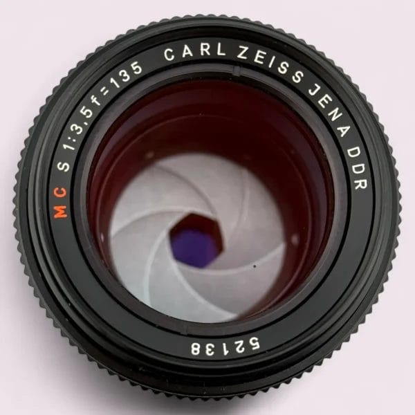 Carl Zeiss 135mm f/3.5 M42 Mount Lens - Analogue Revival