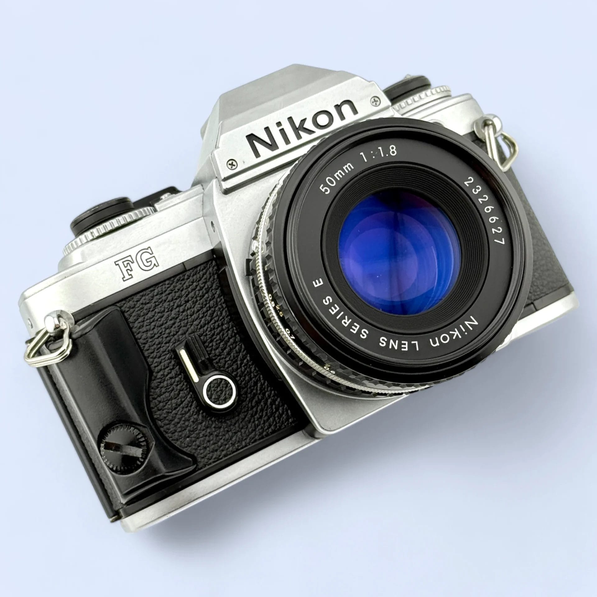 フィルムカメラ Nikon FG Nikon FG - Analogue Revival