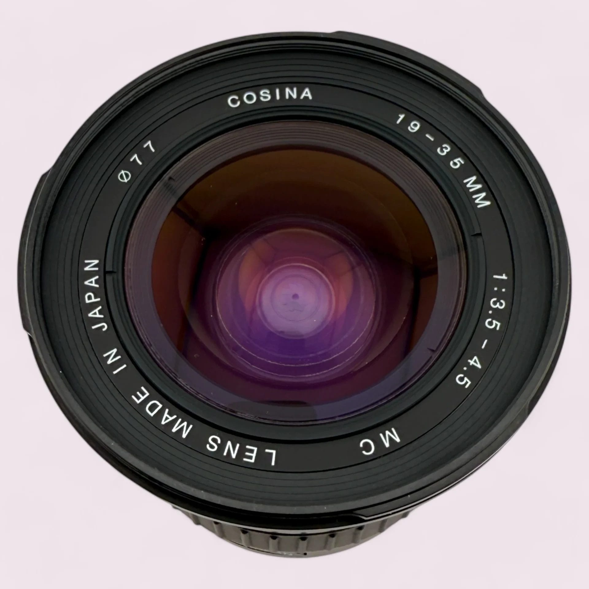 Cosina 19-35mm F3.5-4.5 AF (Minolta Dynax + Sony A) - Analogue Revival