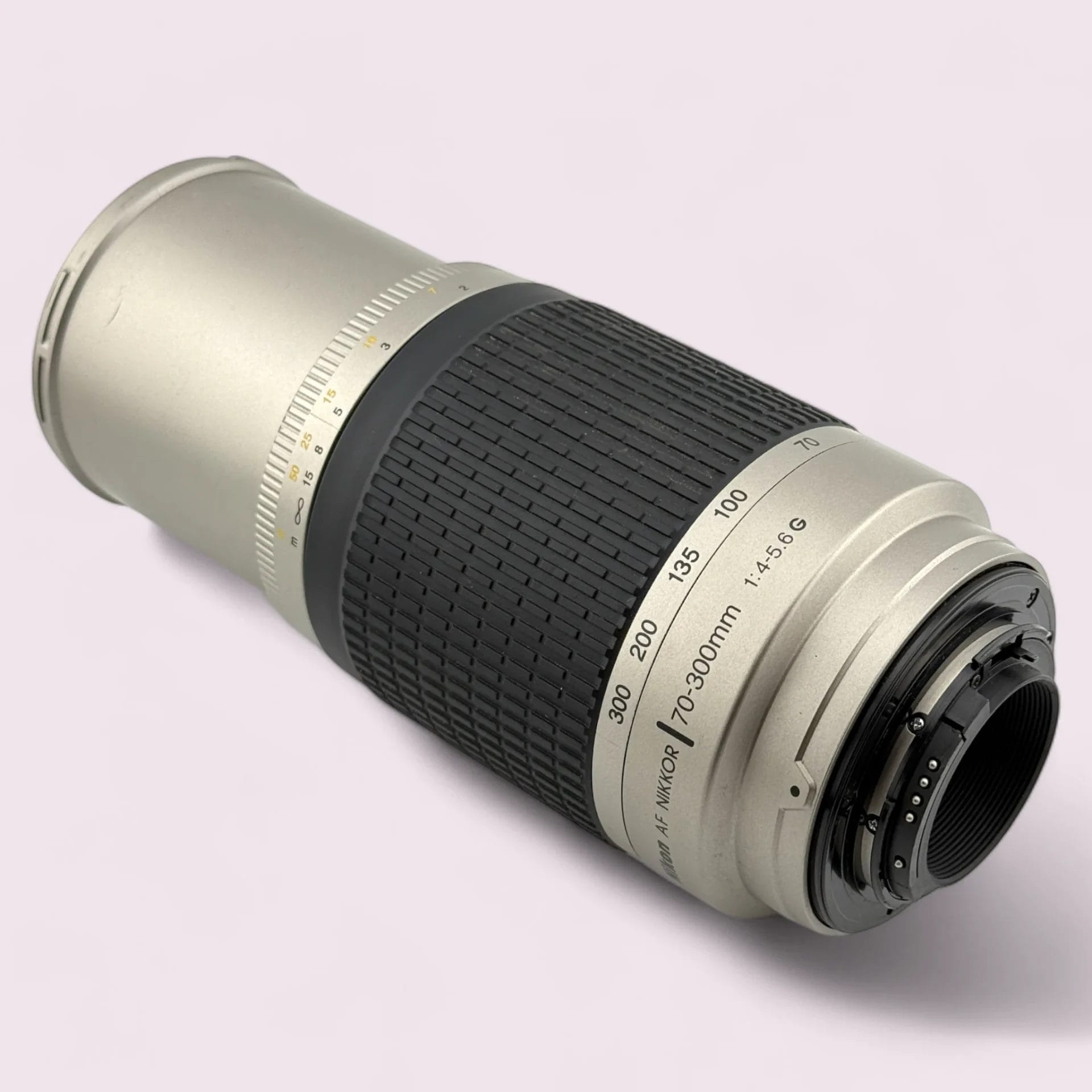 Nikon AF Nikkor 70-300mm f/4-5.6G Silver - Analogue Revival