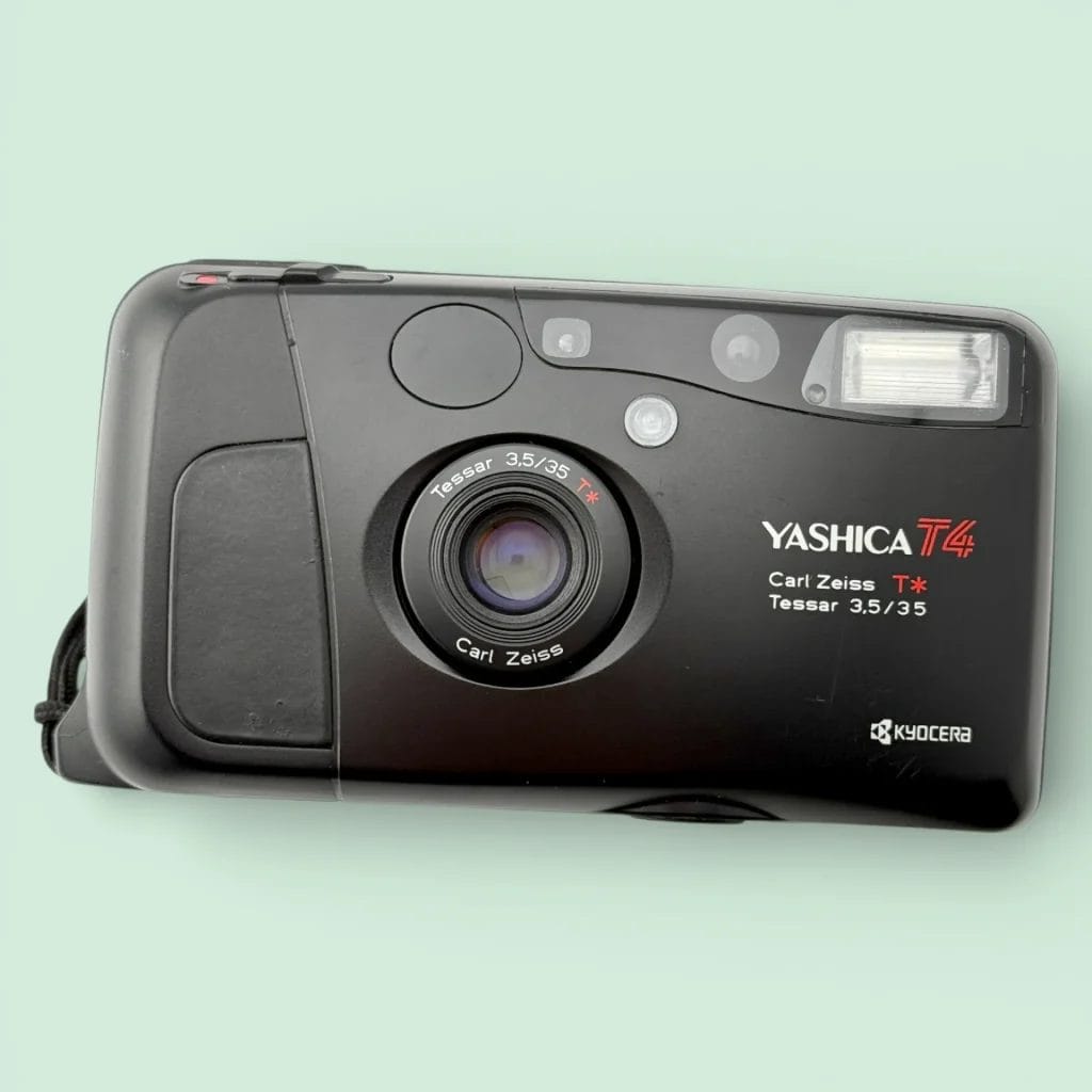 Yashica T4 - Analogue Revival