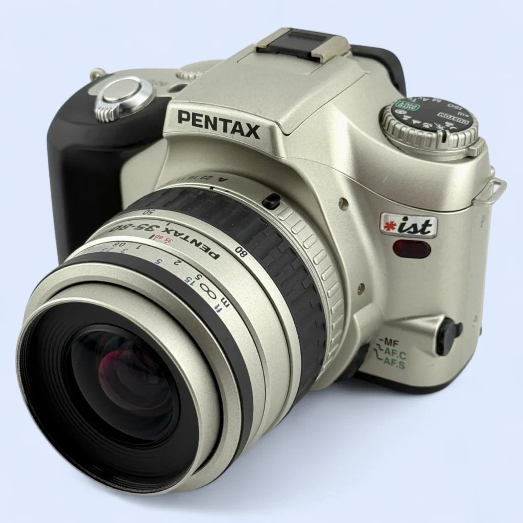 Pentax *ist - Analogue Revival