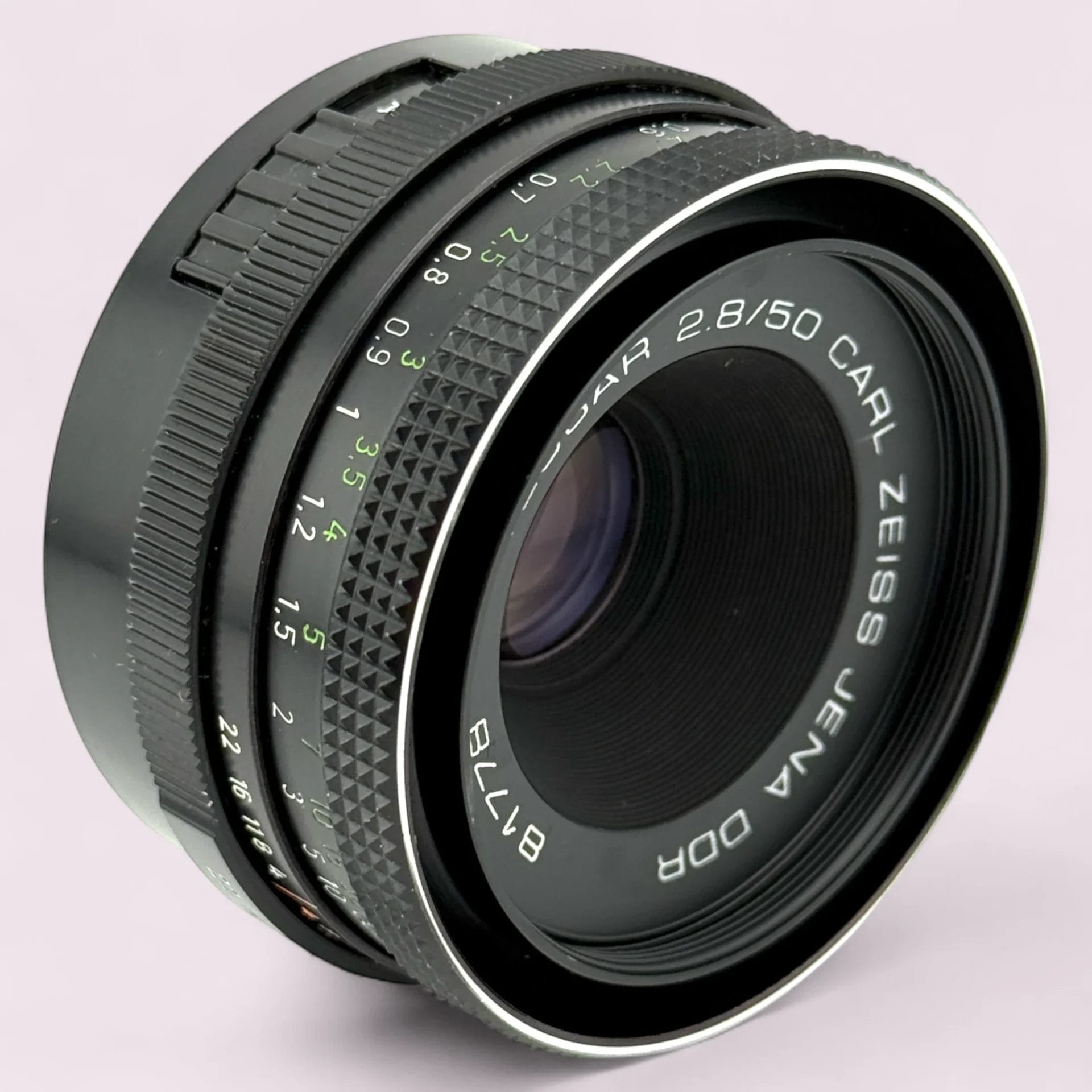 Carl Zeiss Jena DDR Tessar 50mm f/2.8 M42 Lens Black - Analogue