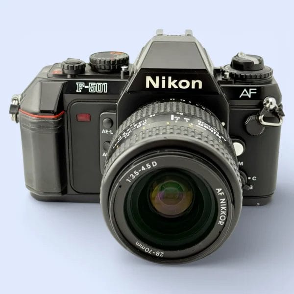 Nikon F-501 - Analogue Revival